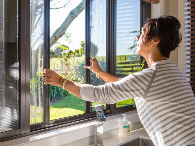Duşakabin Camı Nasıl Olmalı? Temperli Camın Avantajları